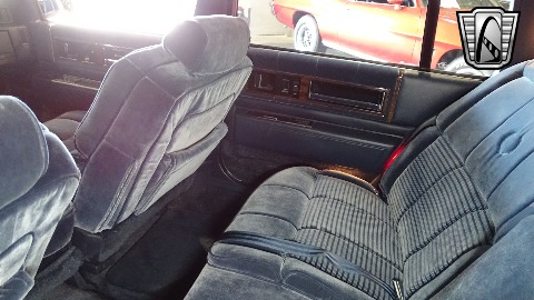 1988 Cadillac Sedan DeVille image 152