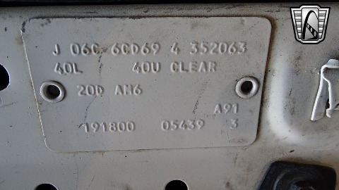 1988 Cadillac Sedan DeVille image 76