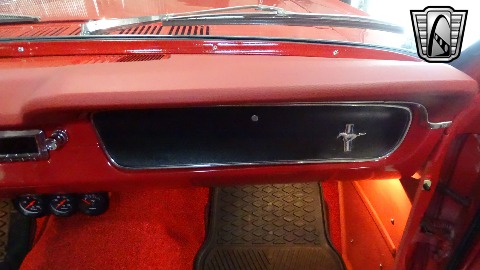 1965 Ford Mustang image 115