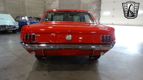 1965 Ford Mustang image 18