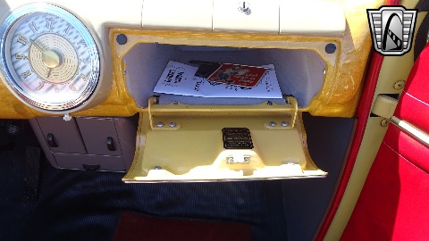 1947 Ford Super Deluxe image 134