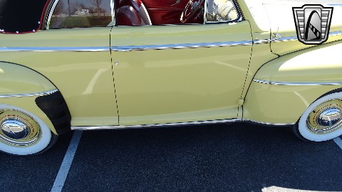 1947 Ford Super Deluxe image 31