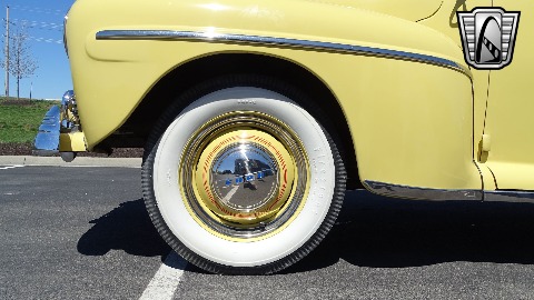 1947 Ford Super Deluxe image 109