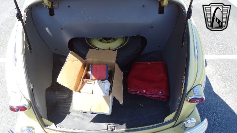 1947 Ford Super Deluxe image 58