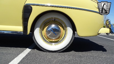 1947 Ford Super Deluxe image 110