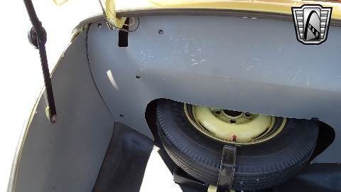 1947 Ford Super Deluxe image 60