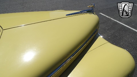 1947 Ford Super Deluxe image 93