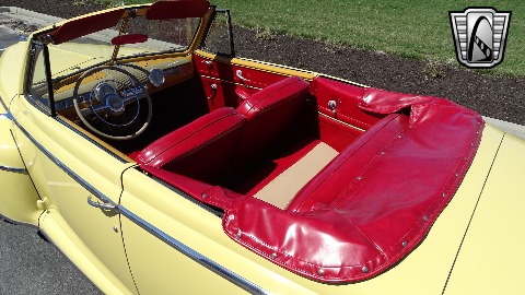 1947 Ford Super Deluxe image 125