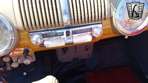 1947 Ford Super Deluxe image 154