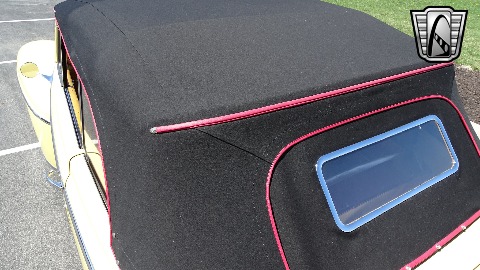 1947 Ford Super Deluxe image 104