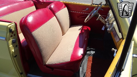 1947 Ford Super Deluxe image 130