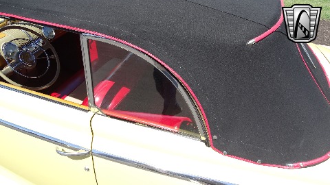 1947 Ford Super Deluxe image 106