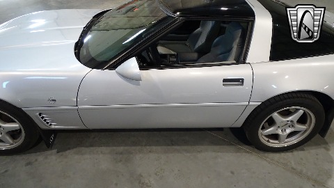 1996 Chevrolet Corvette image 39