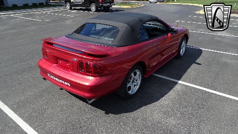 1998 Ford Mustang image 11