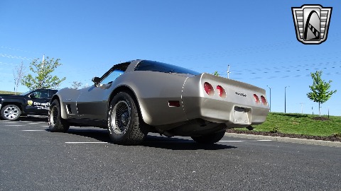 1982 Chevrolet Corvette image 25