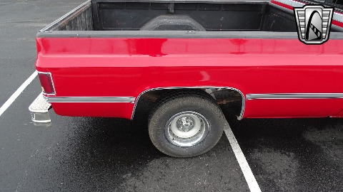 1982 GMC C1500 image 32