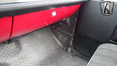 1982 GMC C1500 image 147