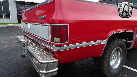 1982 GMC C1500 image 102