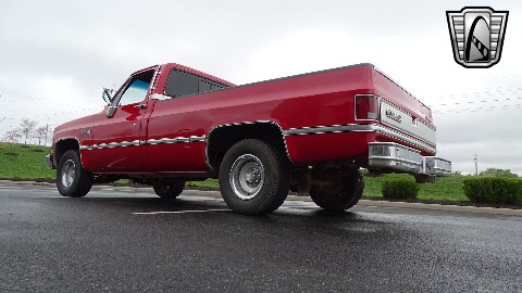 1982 GMC C1500 image 25