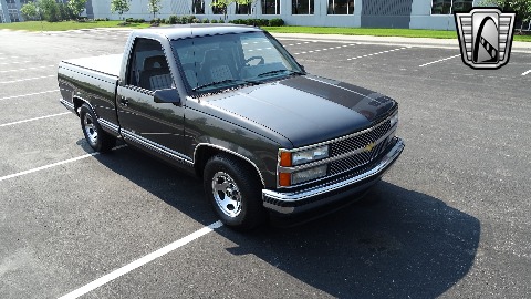 1991 Chevrolet Silverado image 4