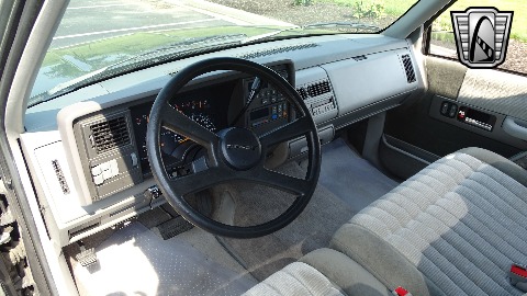 1991 Chevrolet Silverado image 135