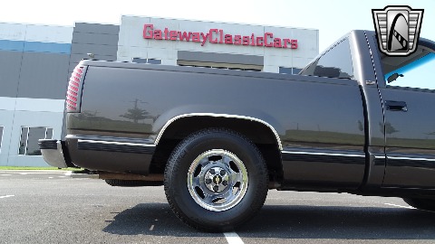 1991 Chevrolet Silverado image 38