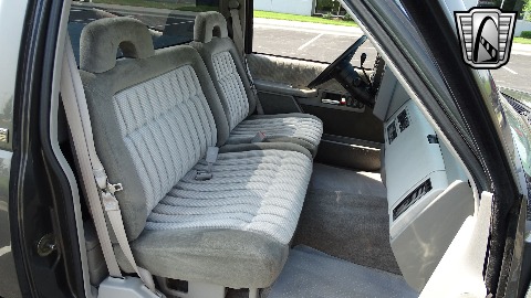 1991 Chevrolet Silverado image 120