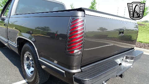 1991 Chevrolet Silverado image 106