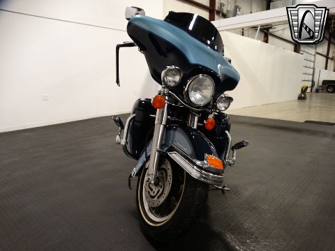 2001 Harley Davidson Police Package image 2