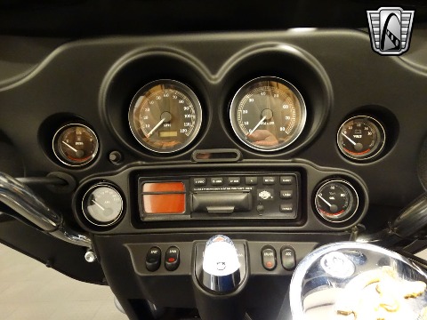 2001 Harley Davidson Police Package image 50