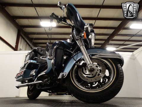 2001 Harley Davidson Police Package image 25