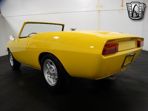 1967 Fiat 850 image 6