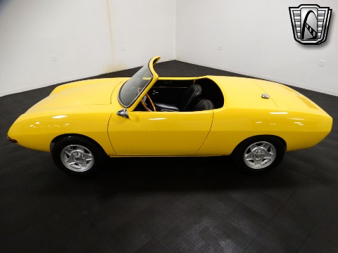 1967 Fiat 850 image 13