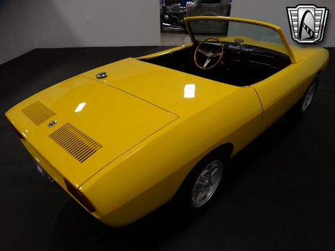 1967 Fiat 850 image 16
