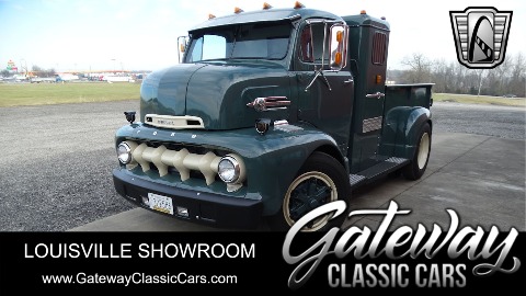 1952 Ford F6 image 1