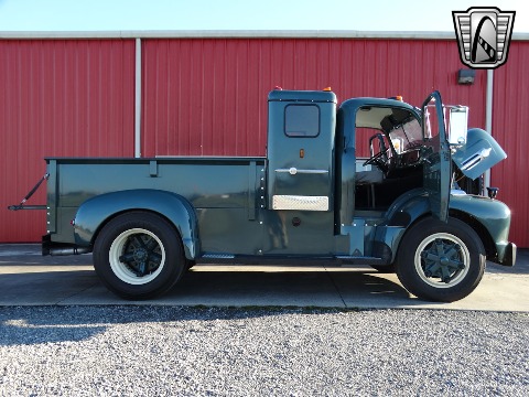 1952 Ford F6 image 55