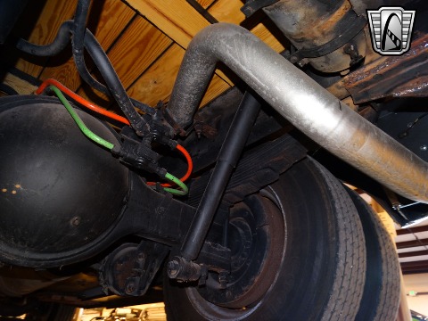 1952 Ford F6 image 133