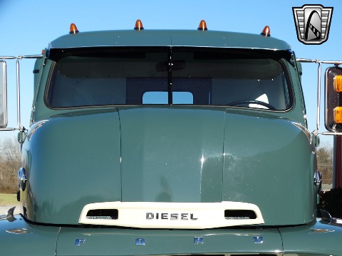 1952 Ford F6 image 30