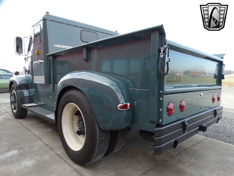 1952 Ford F6 image 6