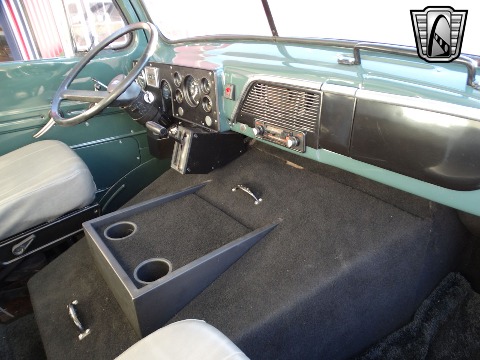 1952 Ford F6 image 110