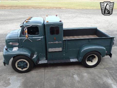 1952 Ford F6 image 13