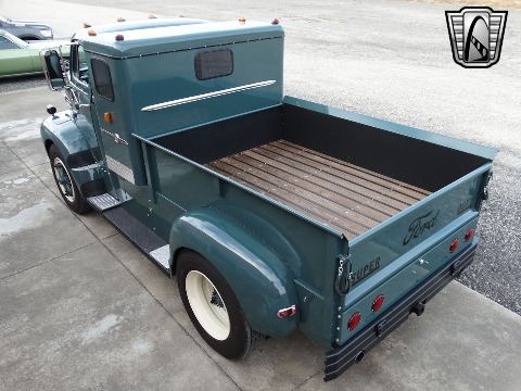 1952 Ford F6 image 14