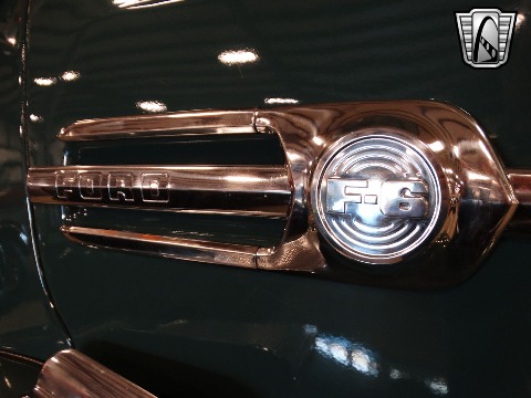 1952 Ford F6 image 144