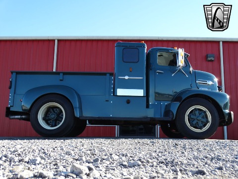 1952 Ford F6 image 25