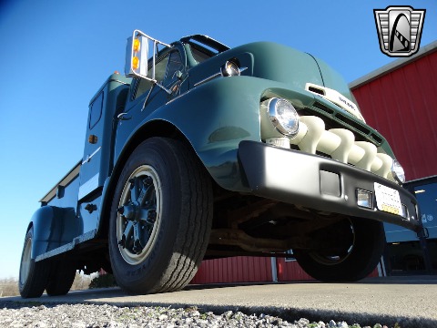 1952 Ford F6 image 26