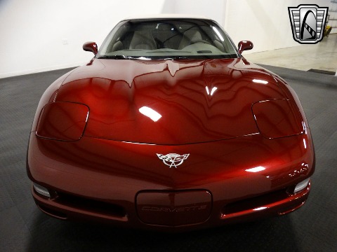 2003 Chevrolet Corvette image 3