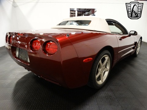 2003 Chevrolet Corvette image 8