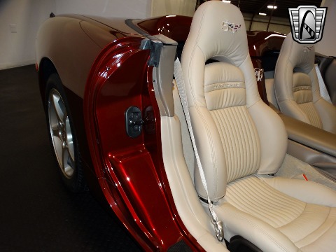 2003 Chevrolet Corvette image 121