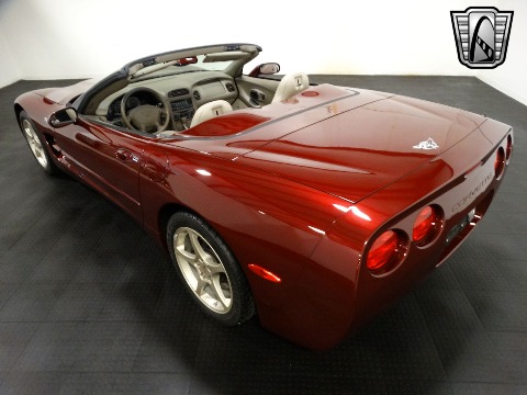 2003 Chevrolet Corvette image 22