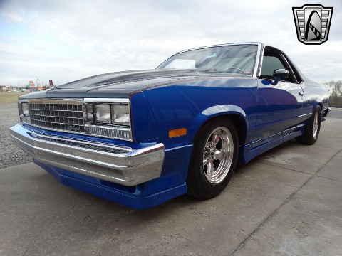 1983 GMC Caballero image 4